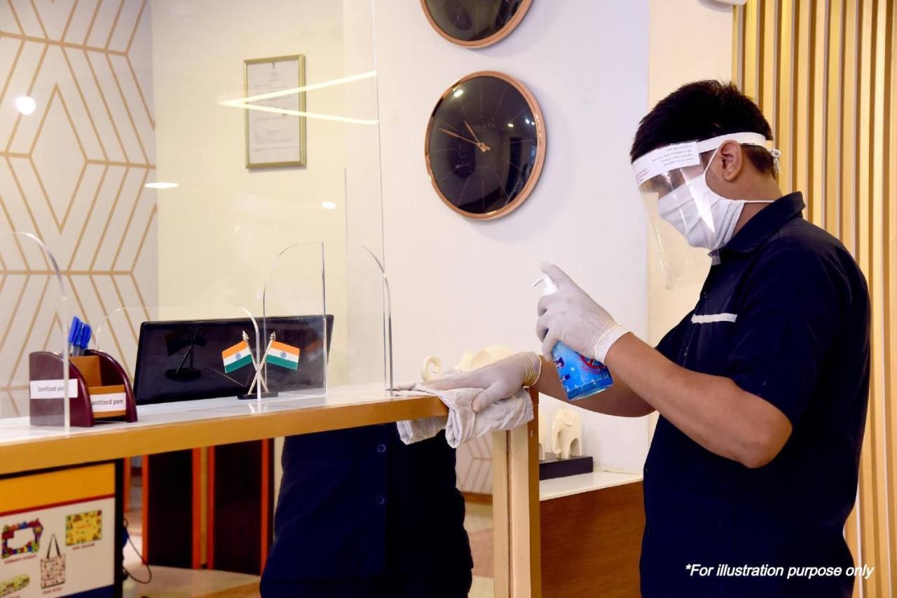 Oyo 24245 Dv Residency Hotell Bhadravati Eksteriør bilde